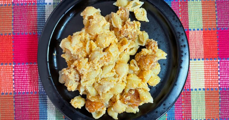 Devour Buffalo Style Chicken Mac & Cheese Review