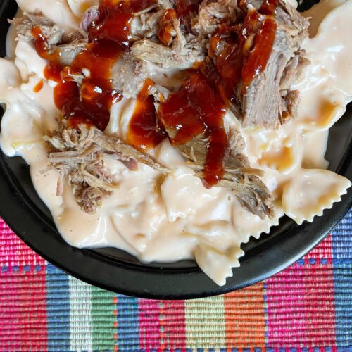 Pulled pork mac and cheese