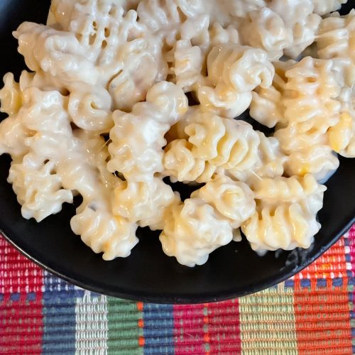 Black Pepper Gouda and Parmesan mac and cheese